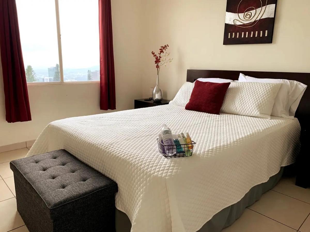 Beautiful Apartment, Terrace With Incredible View, 3 Bdr, Escalon, Exclusive, Secure San Salvador Eksteriør bilde